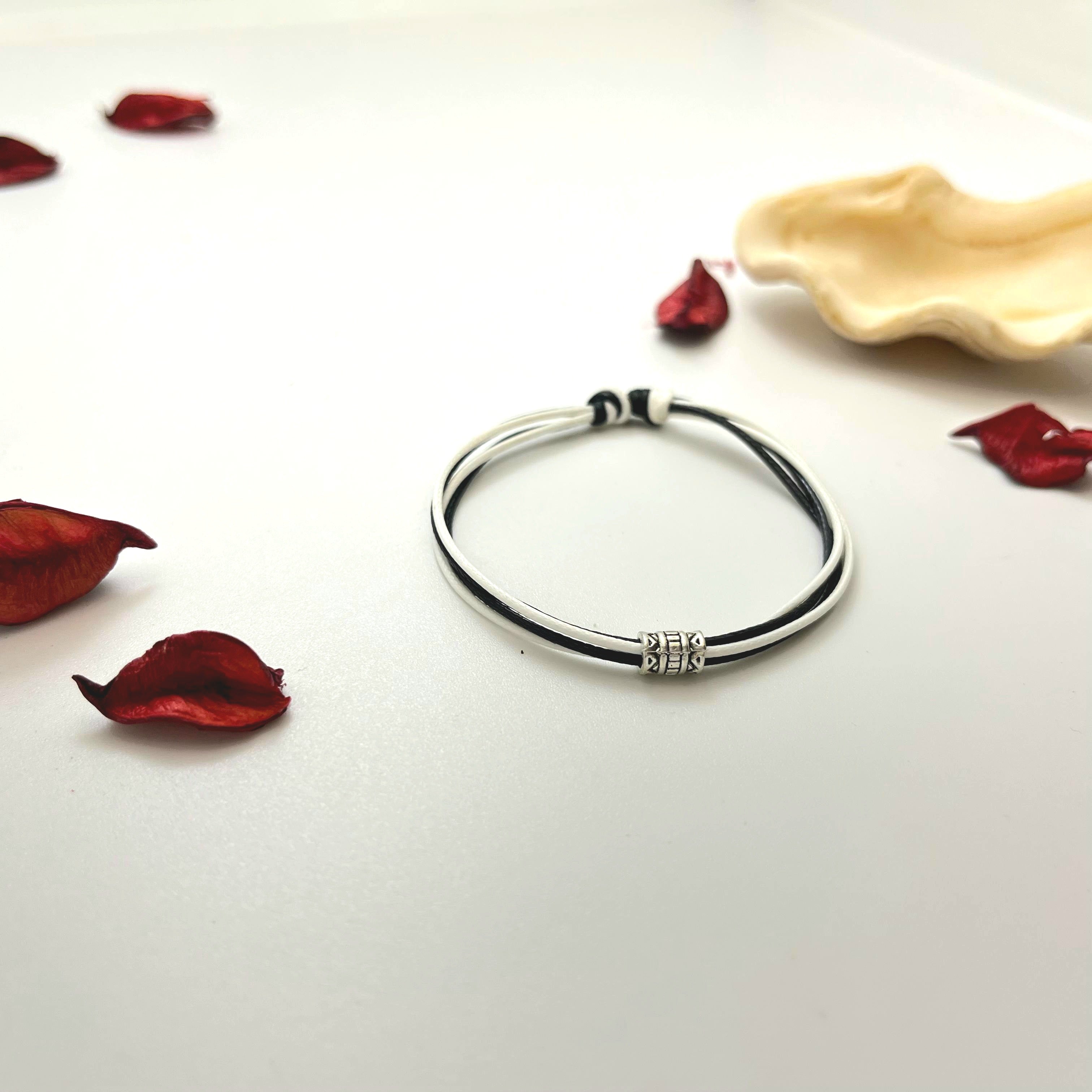 Minimal Bracelet