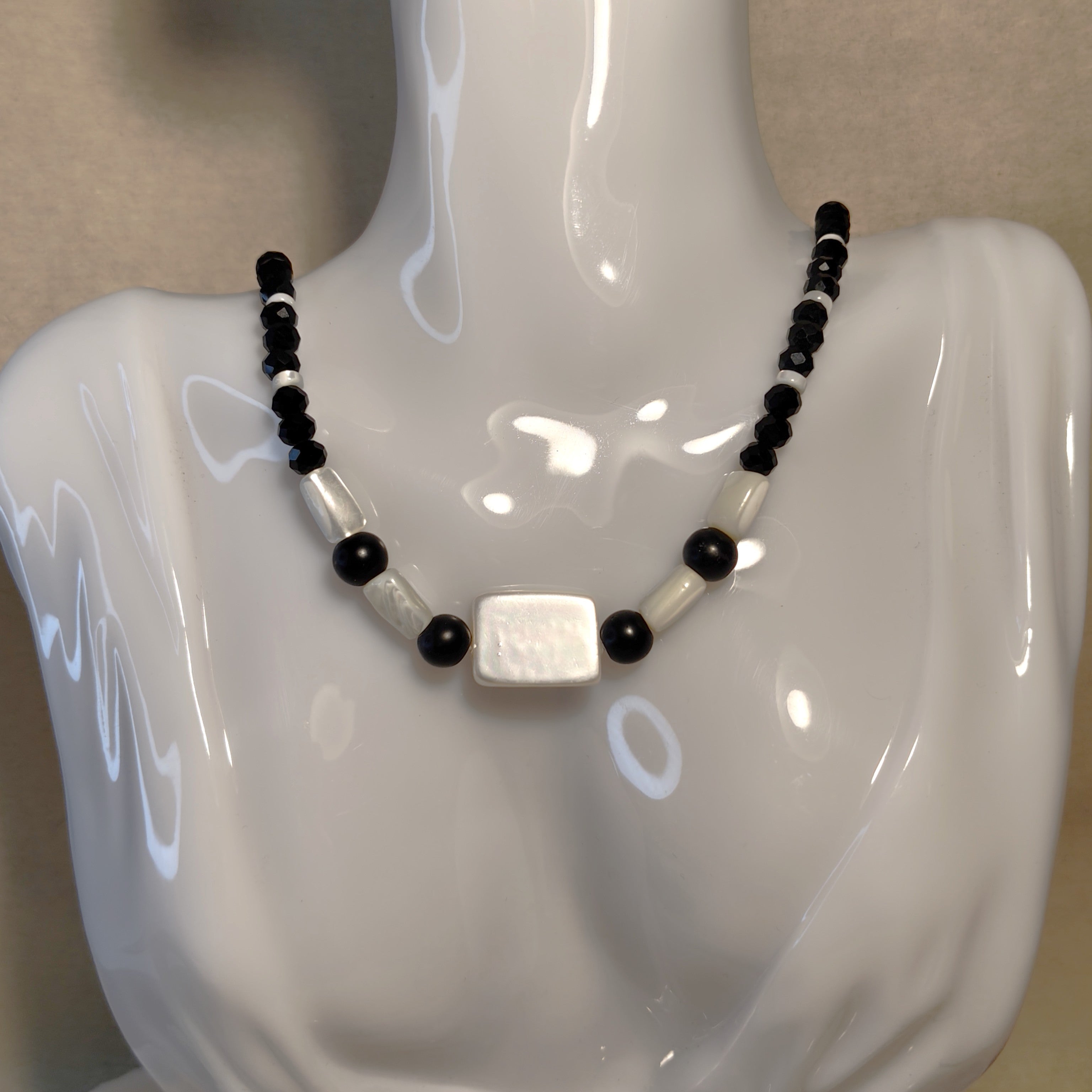 Eclipse Aura Necklace