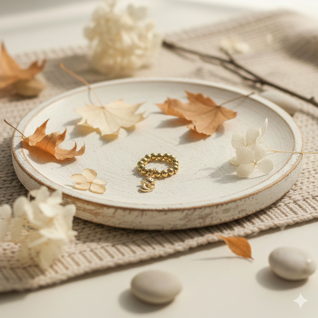 Petite Cat Ring