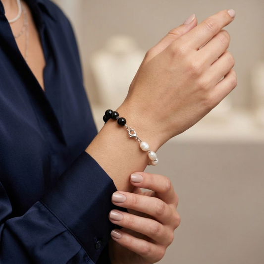Midnight Pearl Bracelet