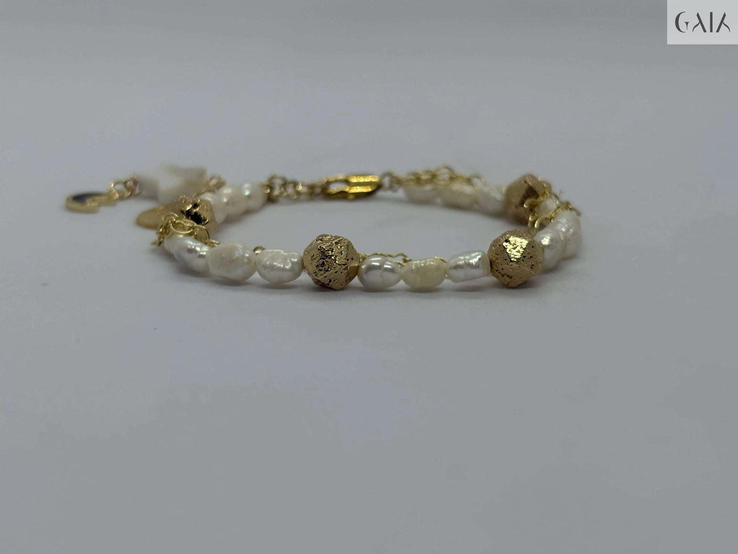 Moon Pearl Bracelet - GAIA Global