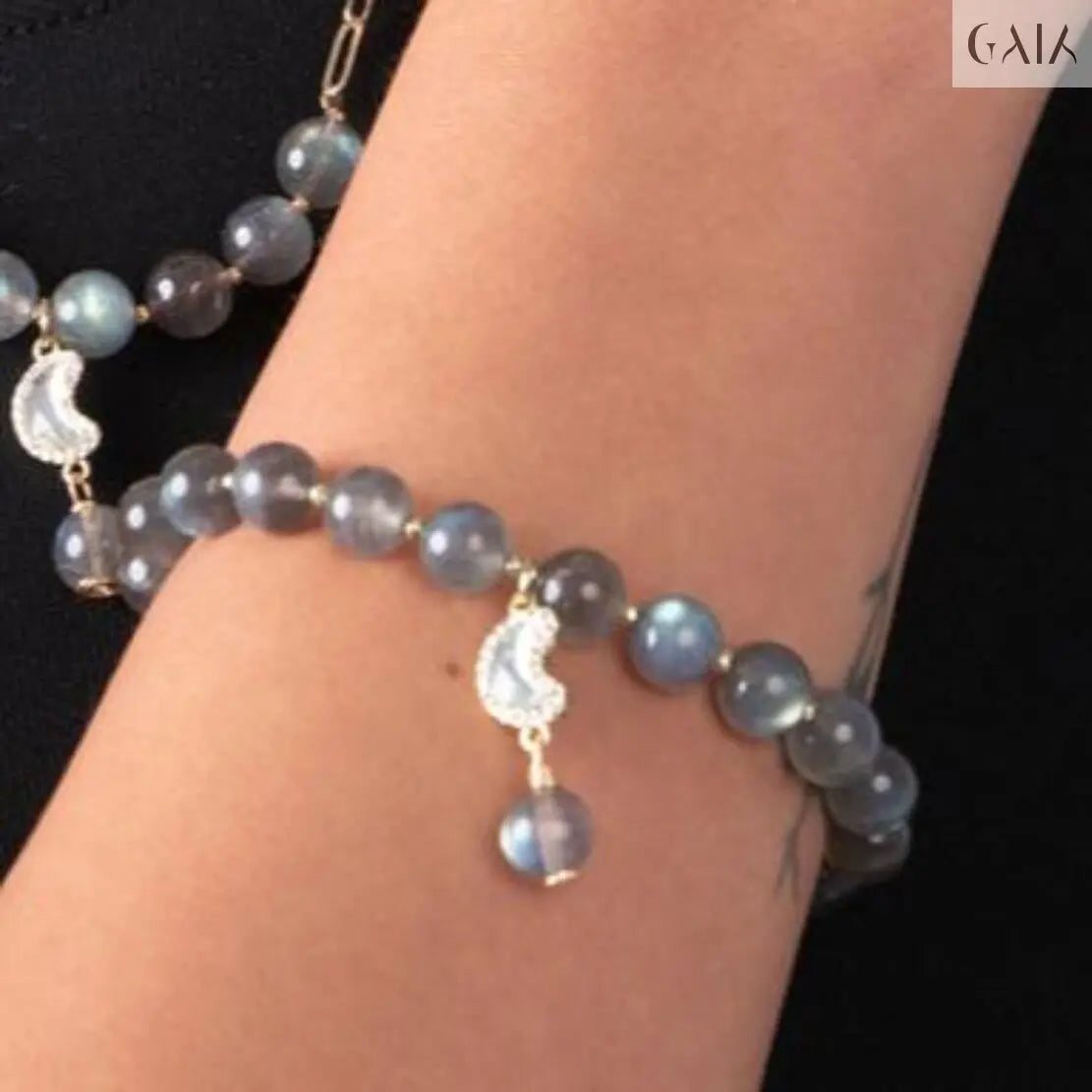 Moon Bracelets with 18K Gold and Labradorite - GAIA Global