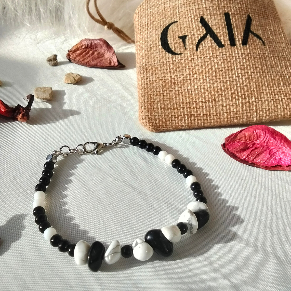 Onyx & Howlite Bracelet