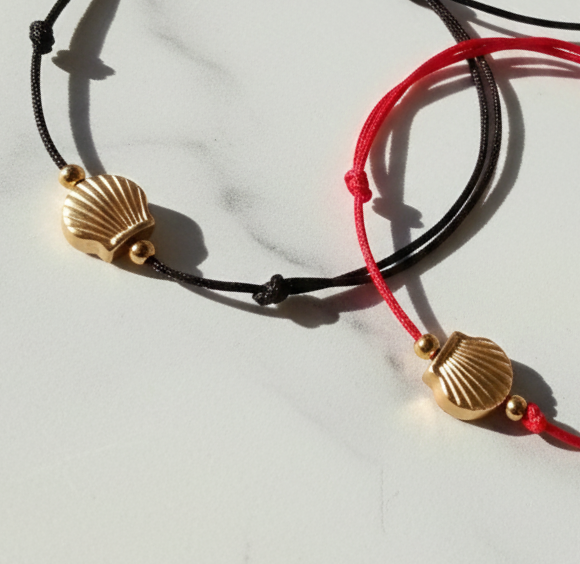 Golden shell Bracelet