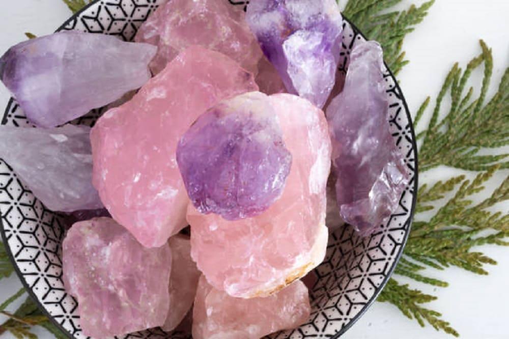 Amethyst and Rose Quartz: The Duality of Love and Inner Peace - GAIA