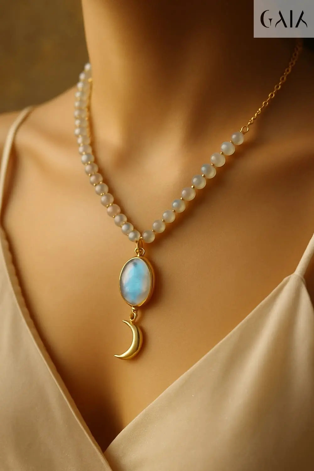 Moonstone Necklaces: Elegance That Touches the Soul and Illuminates Inner Beauty - GAIA - Jewellery Store