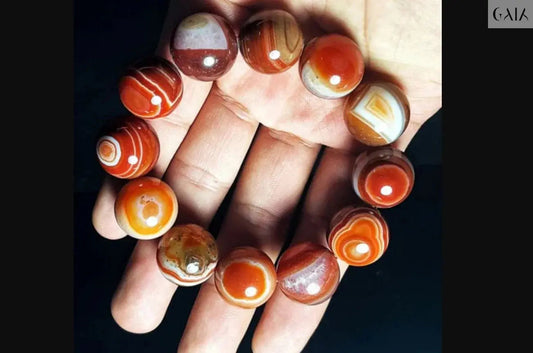 Red Agate: Where Natural Beauty Meets Spiritual Power - GAIA - Jewellery Store