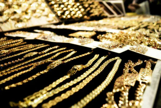 Gold-plated Jewelry and Skin Sensitivities - GAIA