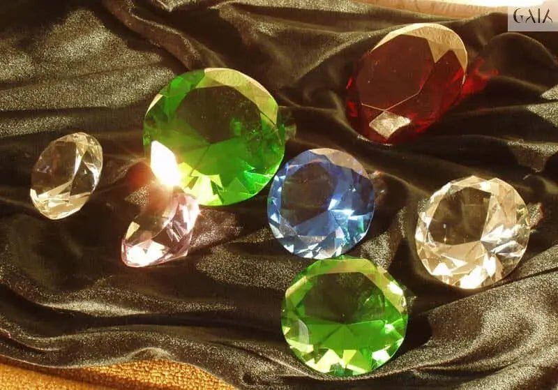 Keep the city Clean - Sustainable lifestyle - GAIA - Jewellery Store