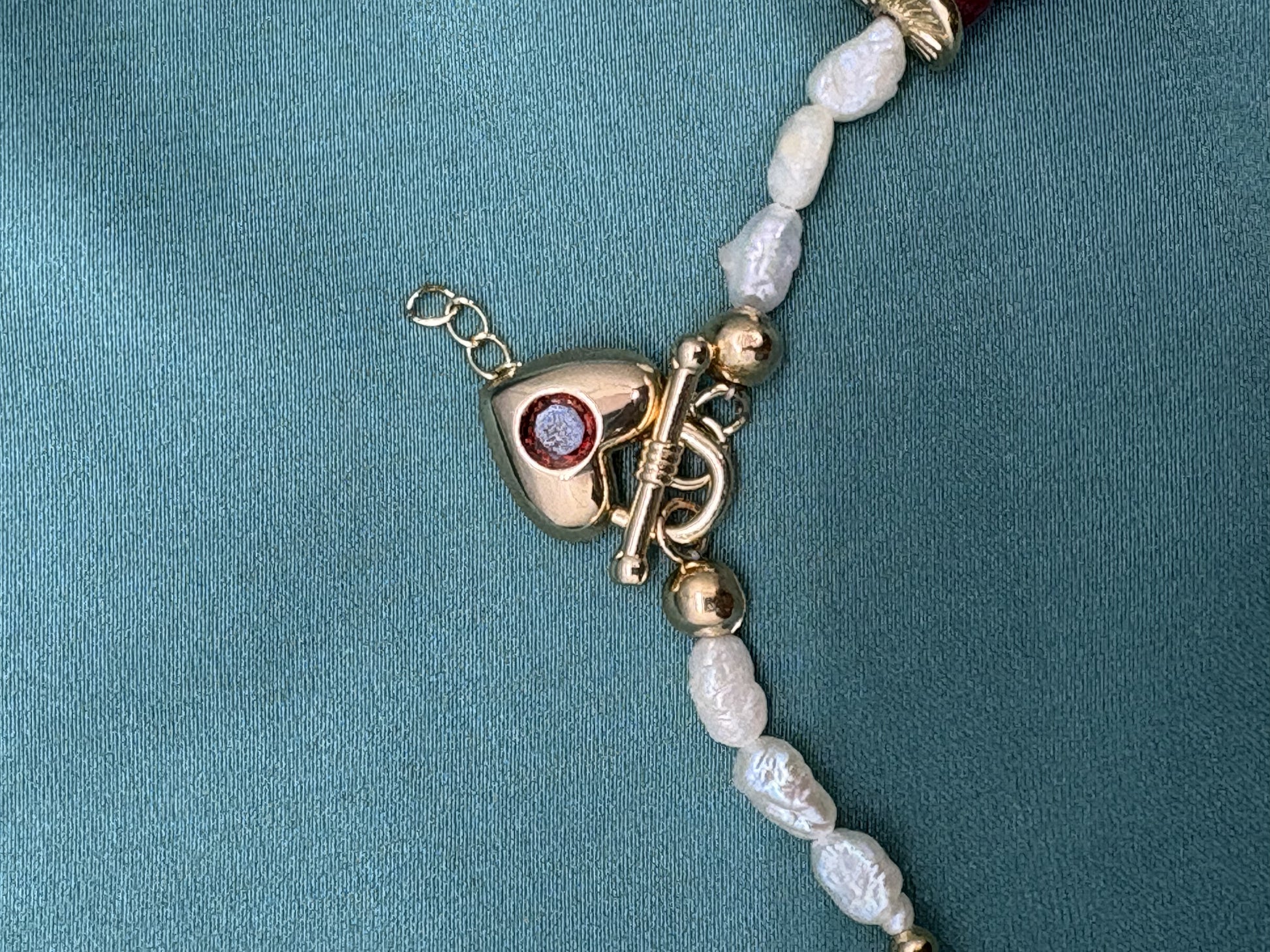 Red Locke Necklace - Necklaces - GAIA