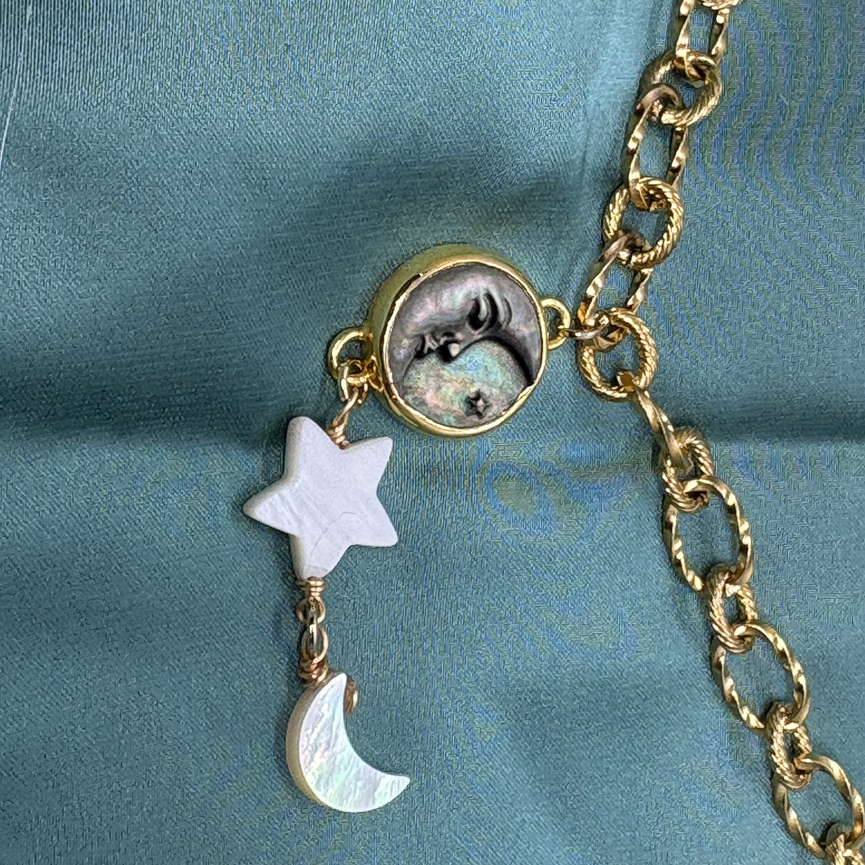 The Moon Necklace - GAIA