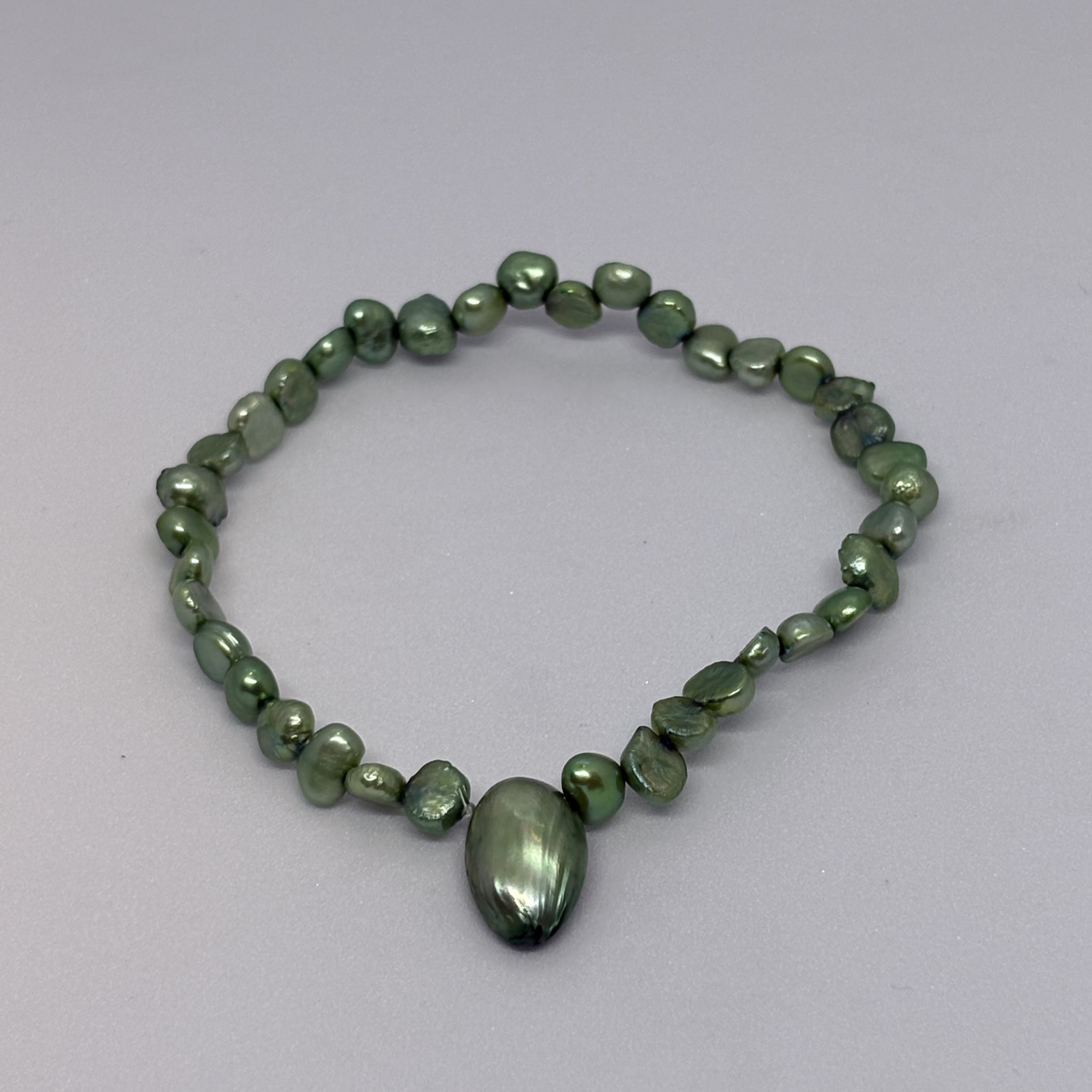 The Big Green Pearl Bracelet