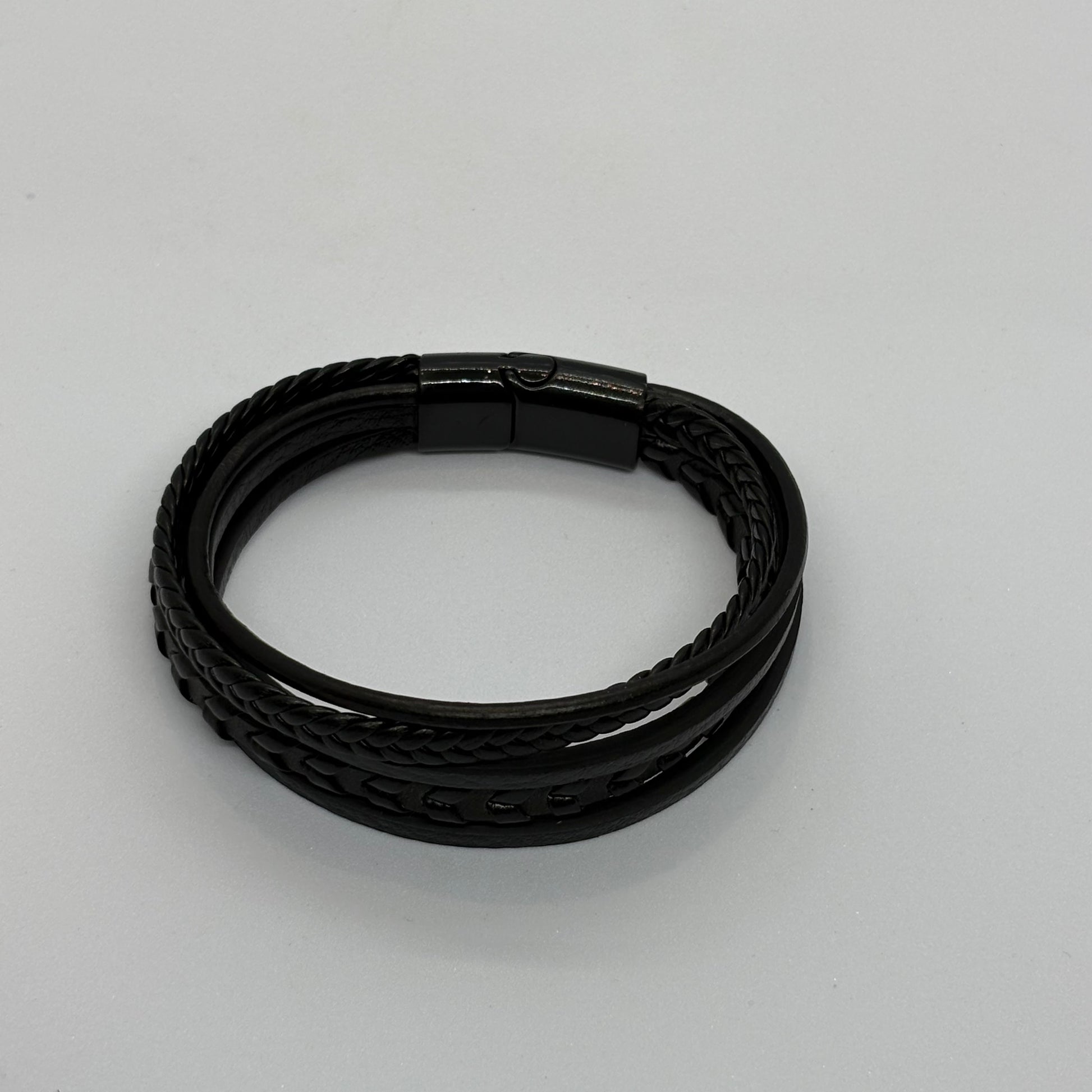 4 Layers Leather Bracelet - Stylish & Sustainable - Jewelry Designers