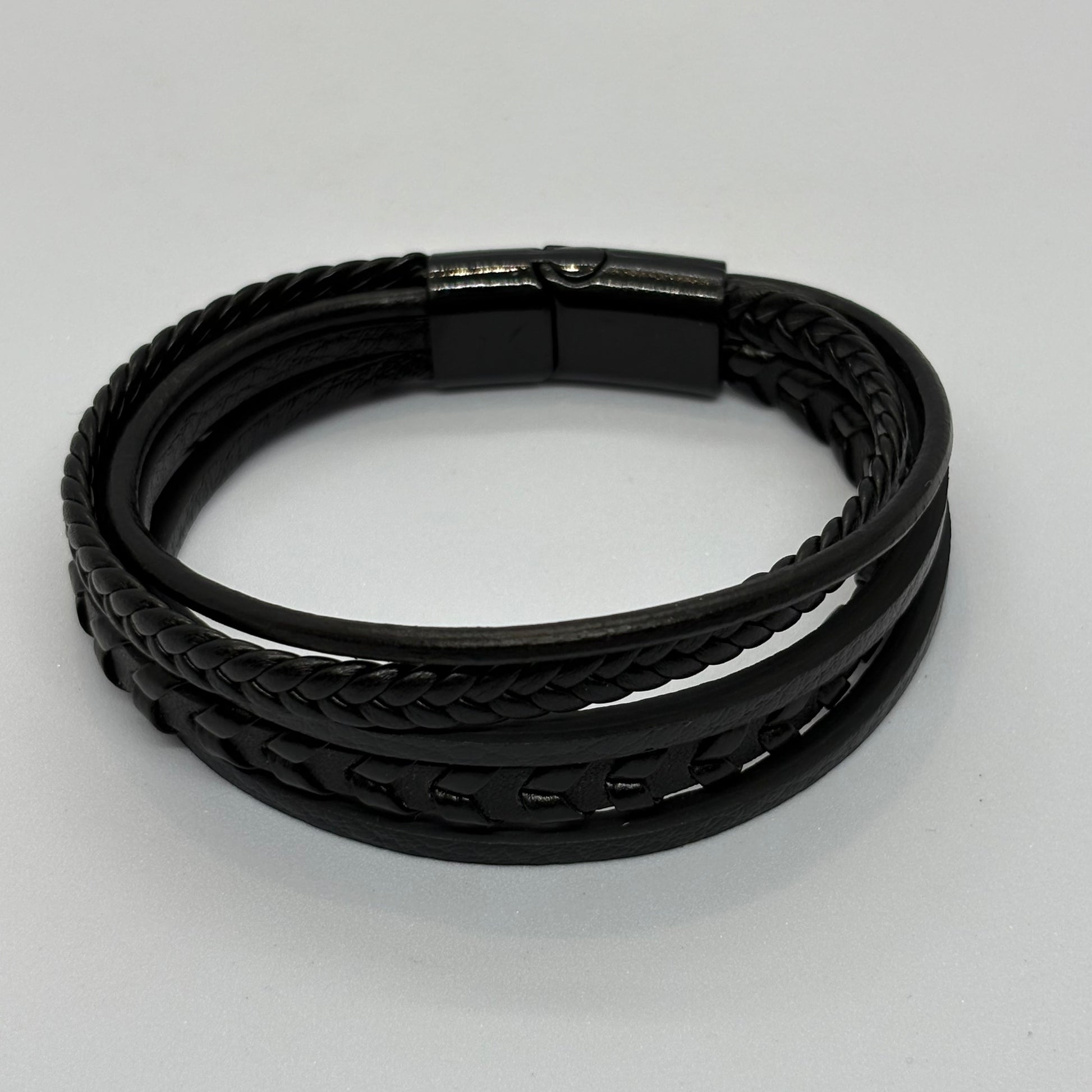 4 Layers Leather Bracelet - Stylish & Sustainable - Jewelry Designers
