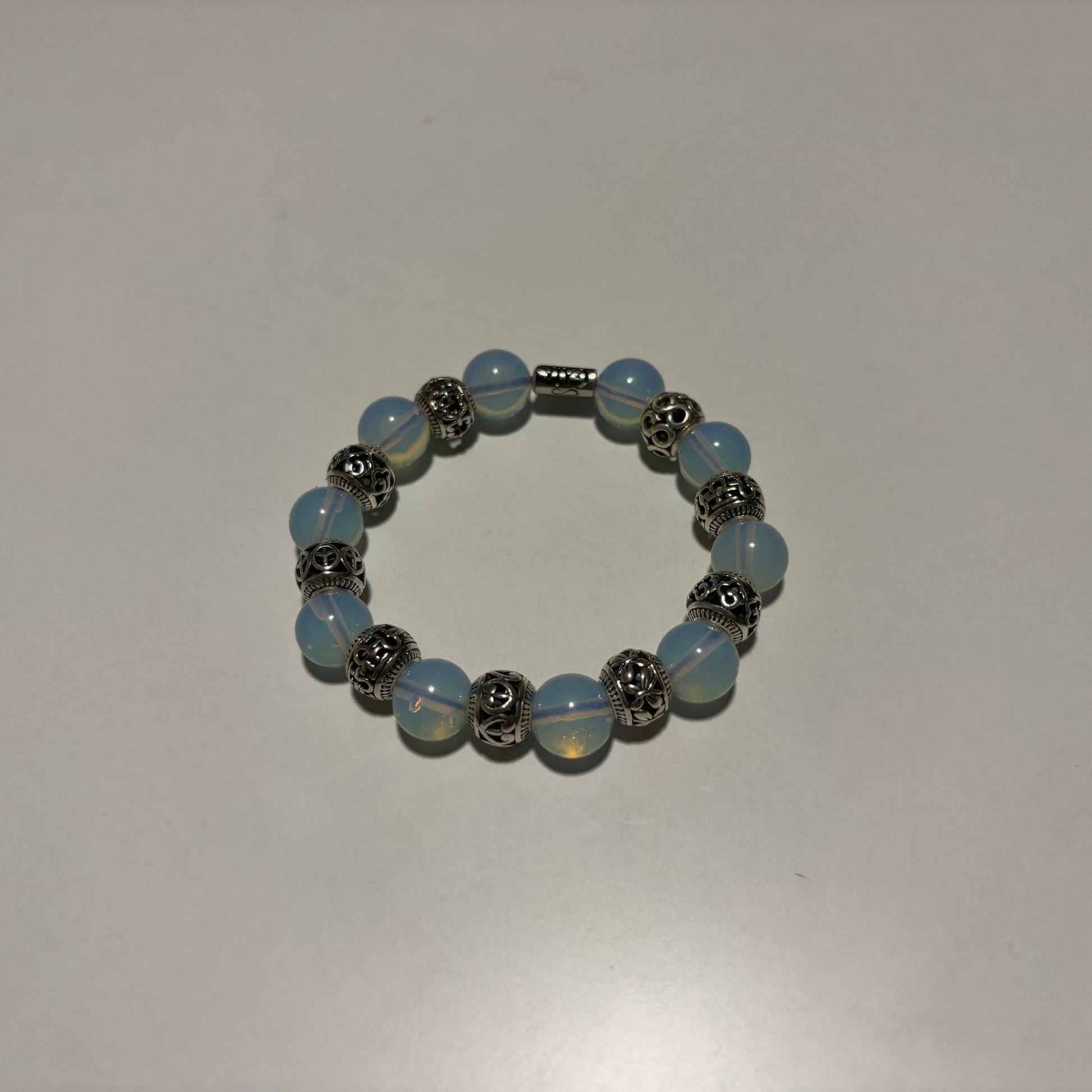 Earth Love Bracelet - Unique & Elegant Design - GAIA