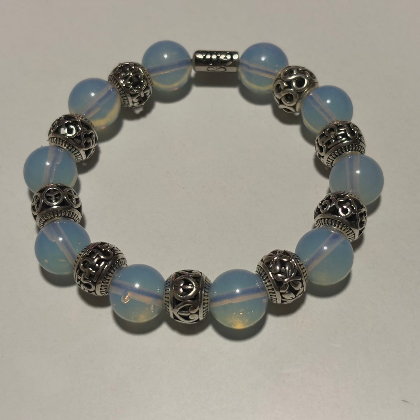 Earth Love Bracelet - Unique & Elegant Design - GAIA