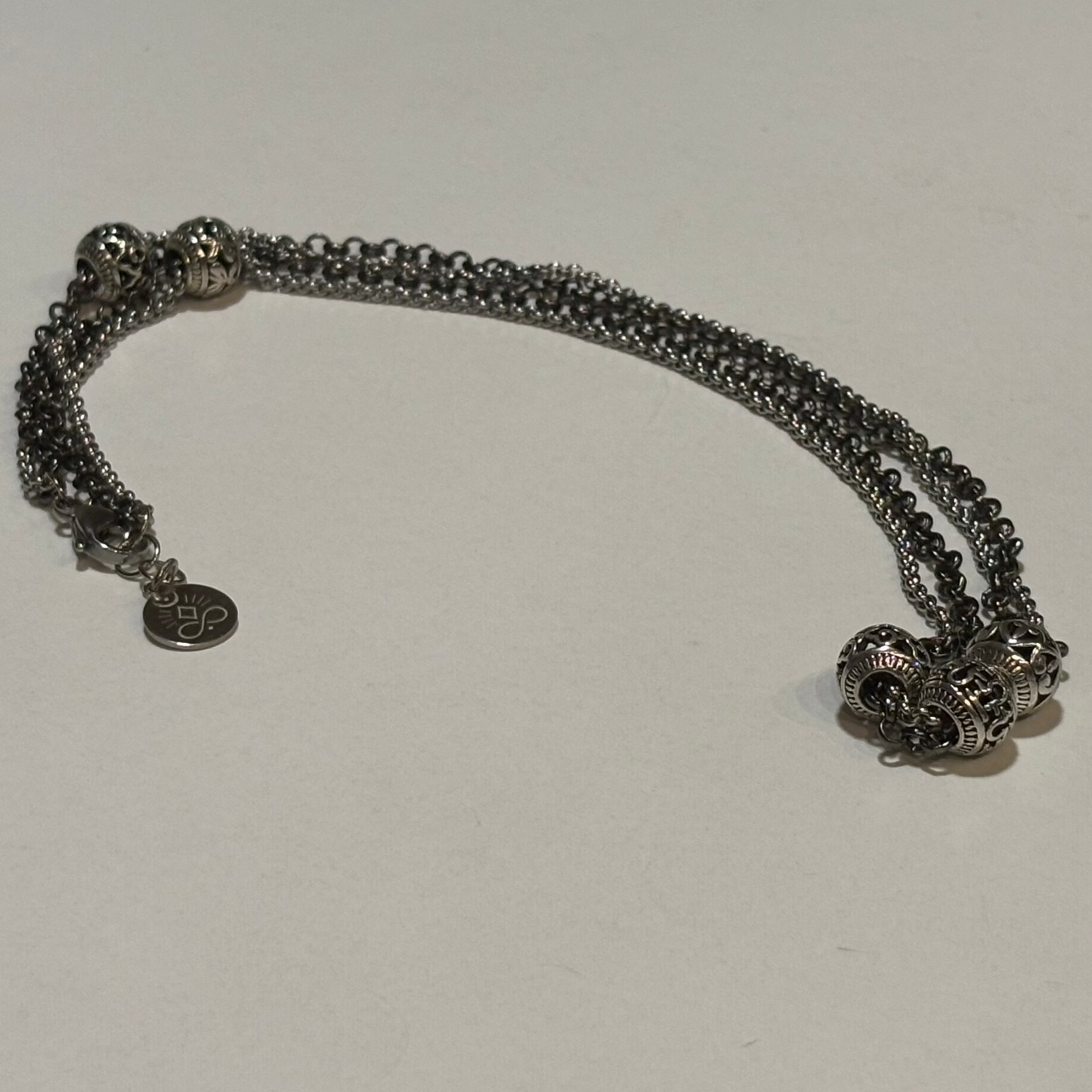 Graces with Pearls Necklace – Timeless Elegance and Sophistication - GAIA