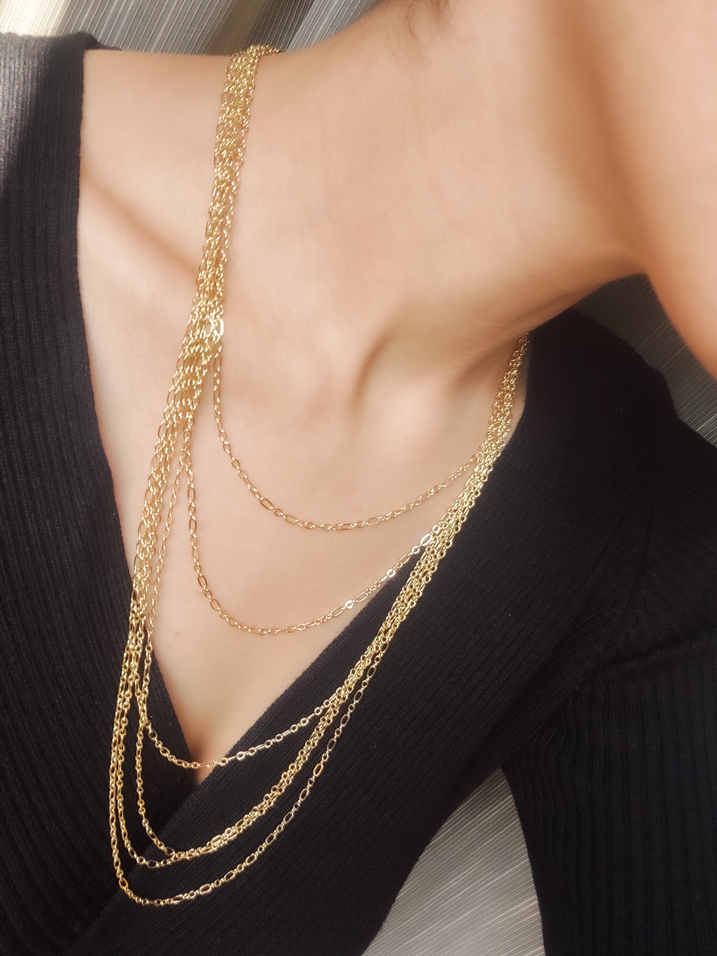 Chic Necklace - Elevate Your Style in 18K Gold - GAIA