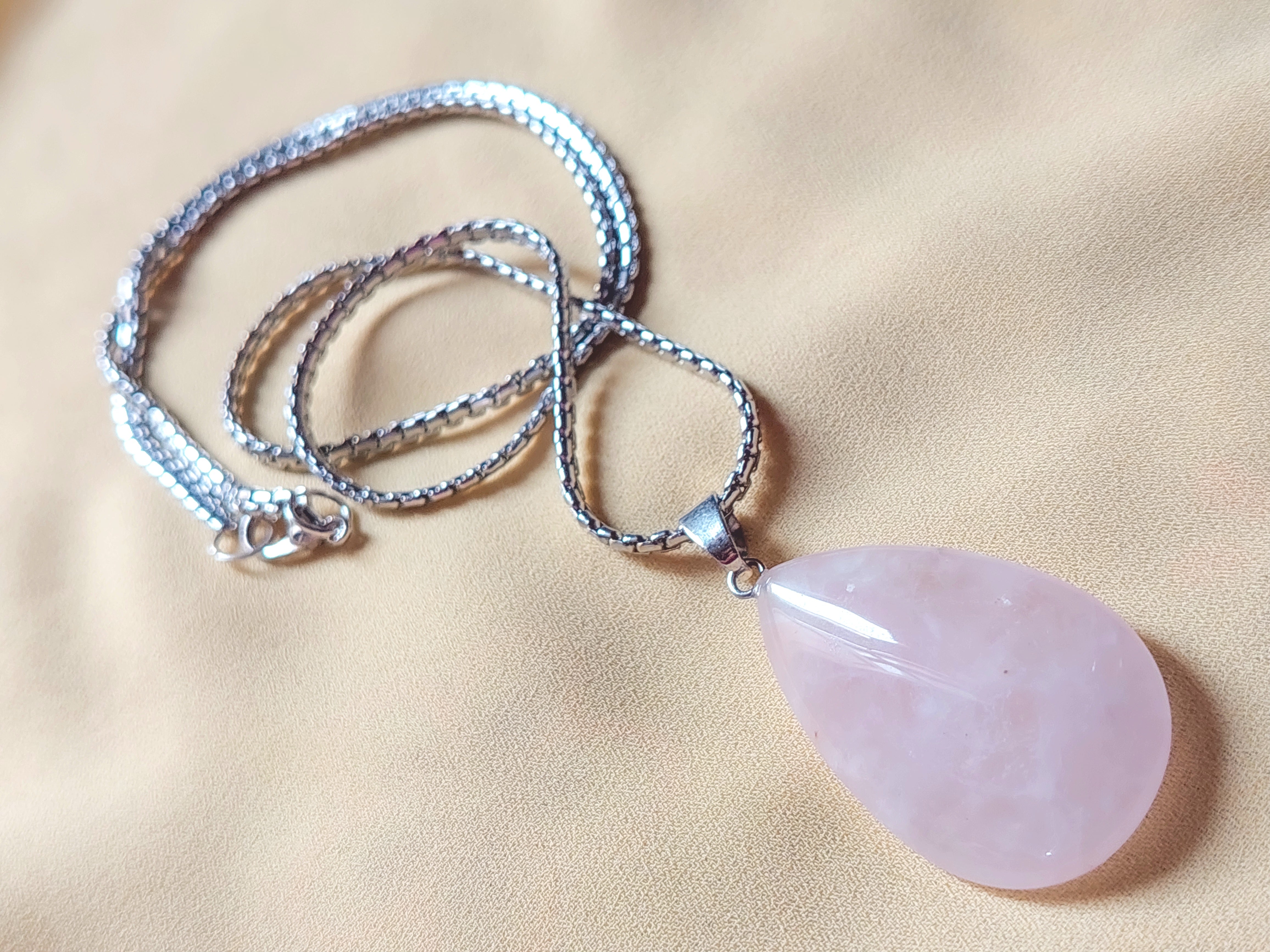 Collier en Quartz Rose