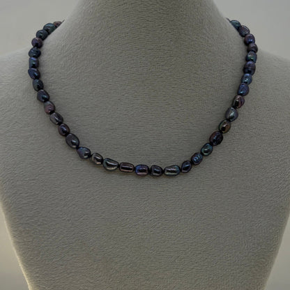 Black Natural Freshwater Pearl Necklace