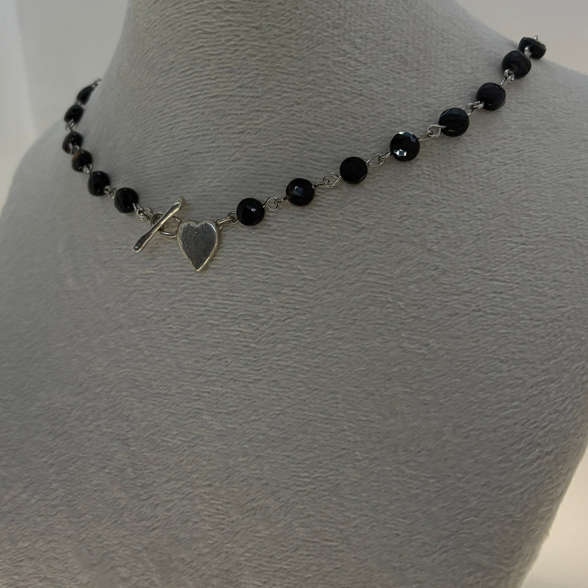 العقيق الأسود الجزع Chocker