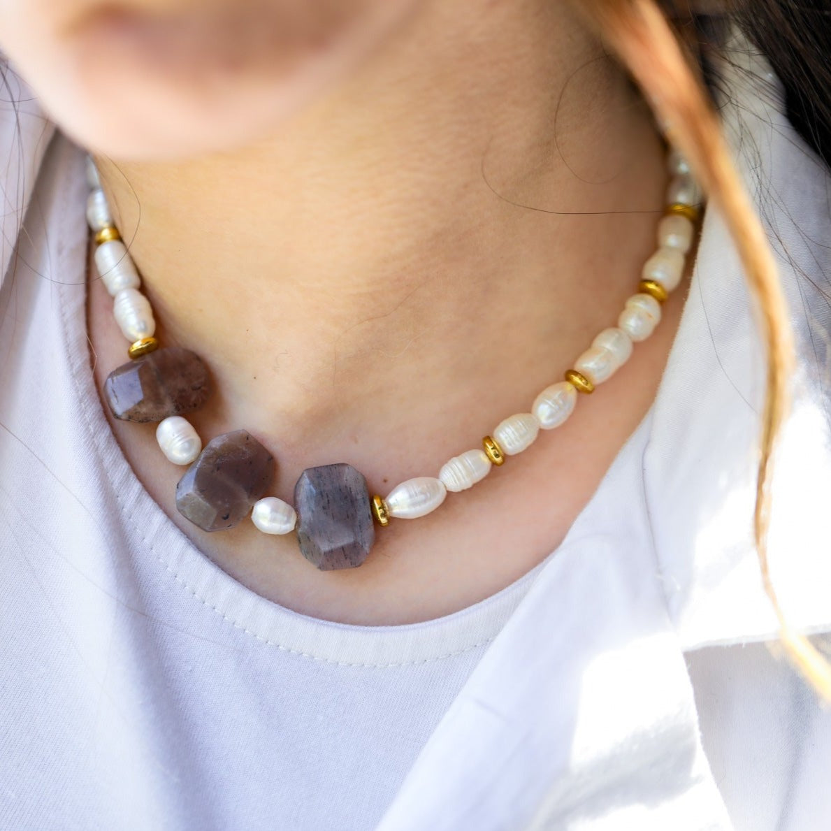  women's moonstone necklace