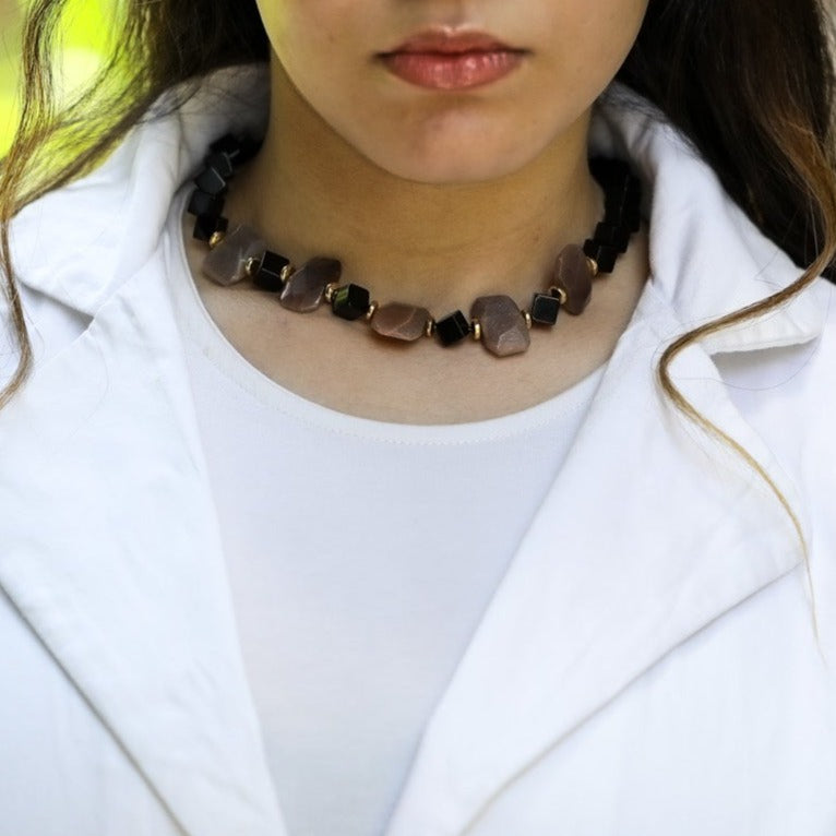 Squared Black Agate Necklace - Gaia Global