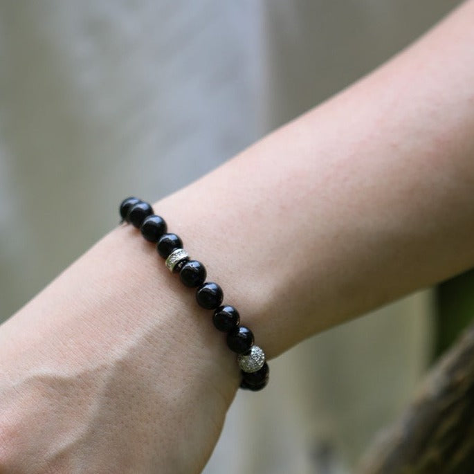 Black Natural Agate bracelet - Indulge in luxury with our Black Natural Agate bracelet. Crafted with genuine agate, this bracelet exudes sophistication and elegance. Adorn your wrist with the beauty of nature and feel the grounding energy of agate. A must