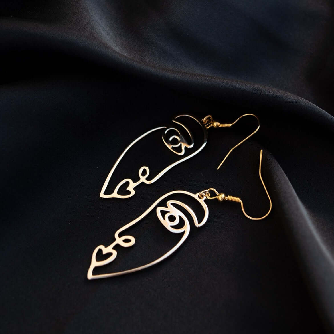 Faces Earrings - GAIA Global