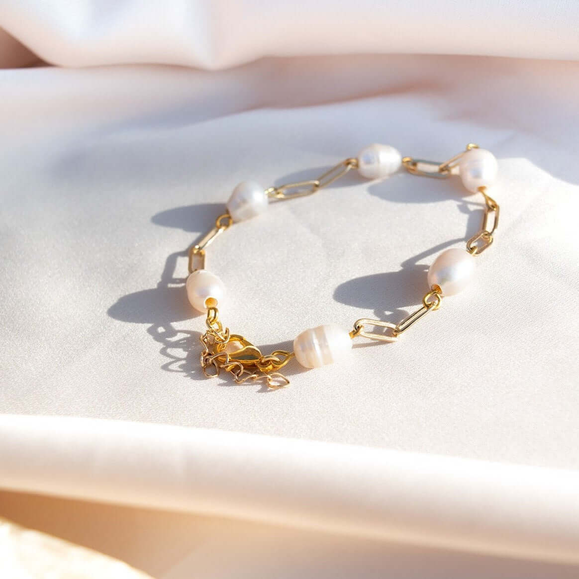 Seawater Natural Pearl Necklace - Coastal Elegance