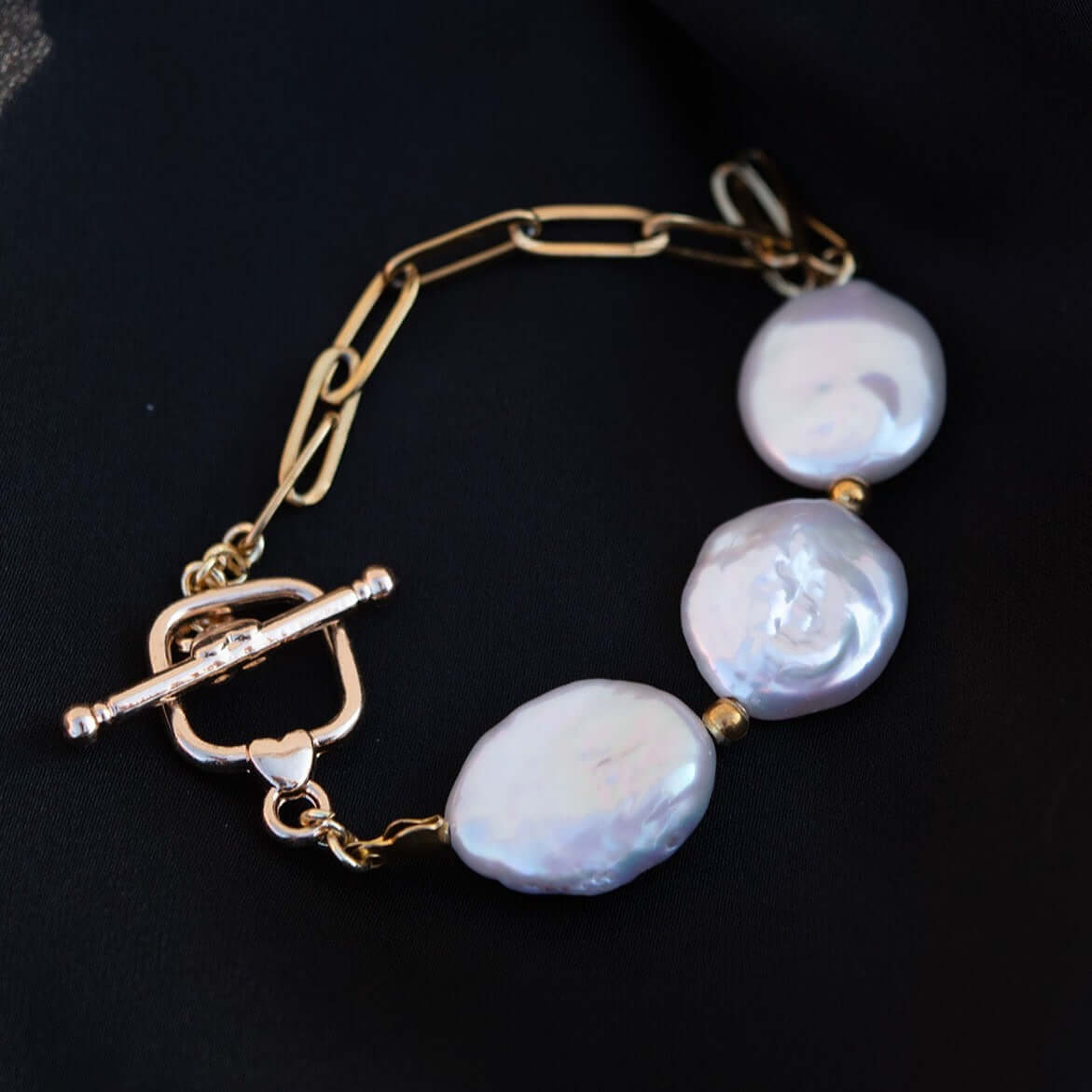 white gold and pearl bracelet
