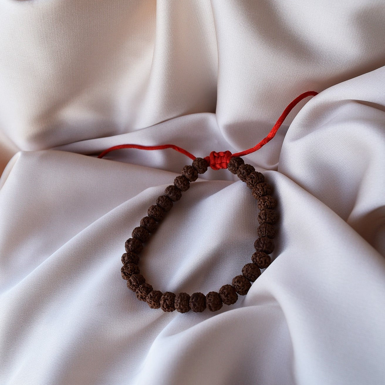 Clarity – Rudraksha Bodhi Wood Bracelet