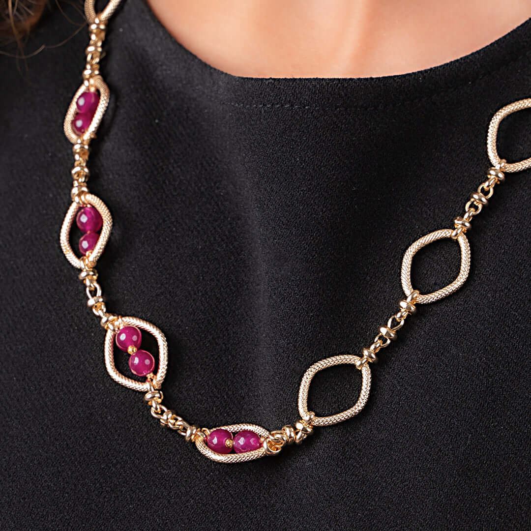 Elegant Red Golden Earrings - Luxury & Style - GAIA
