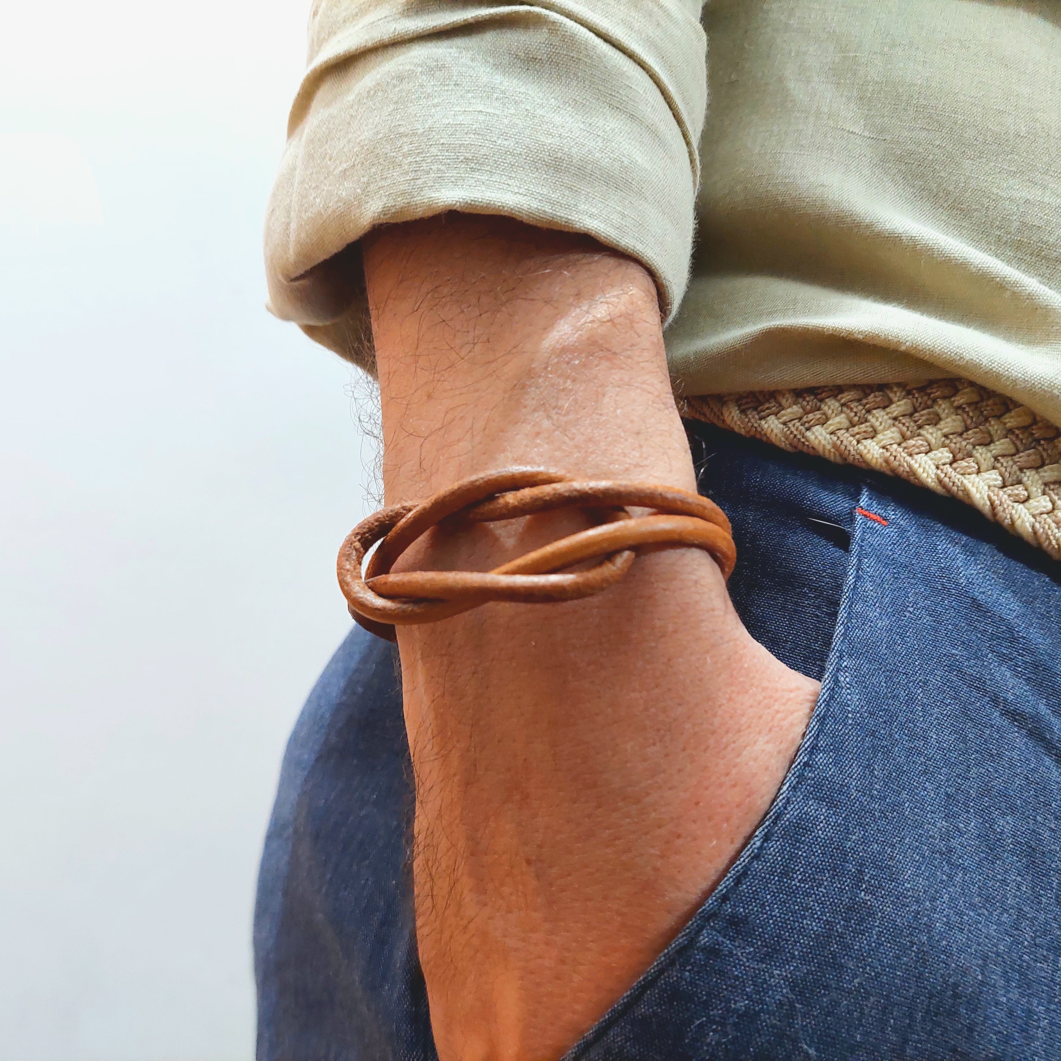 Luck knot Leather Bracelet