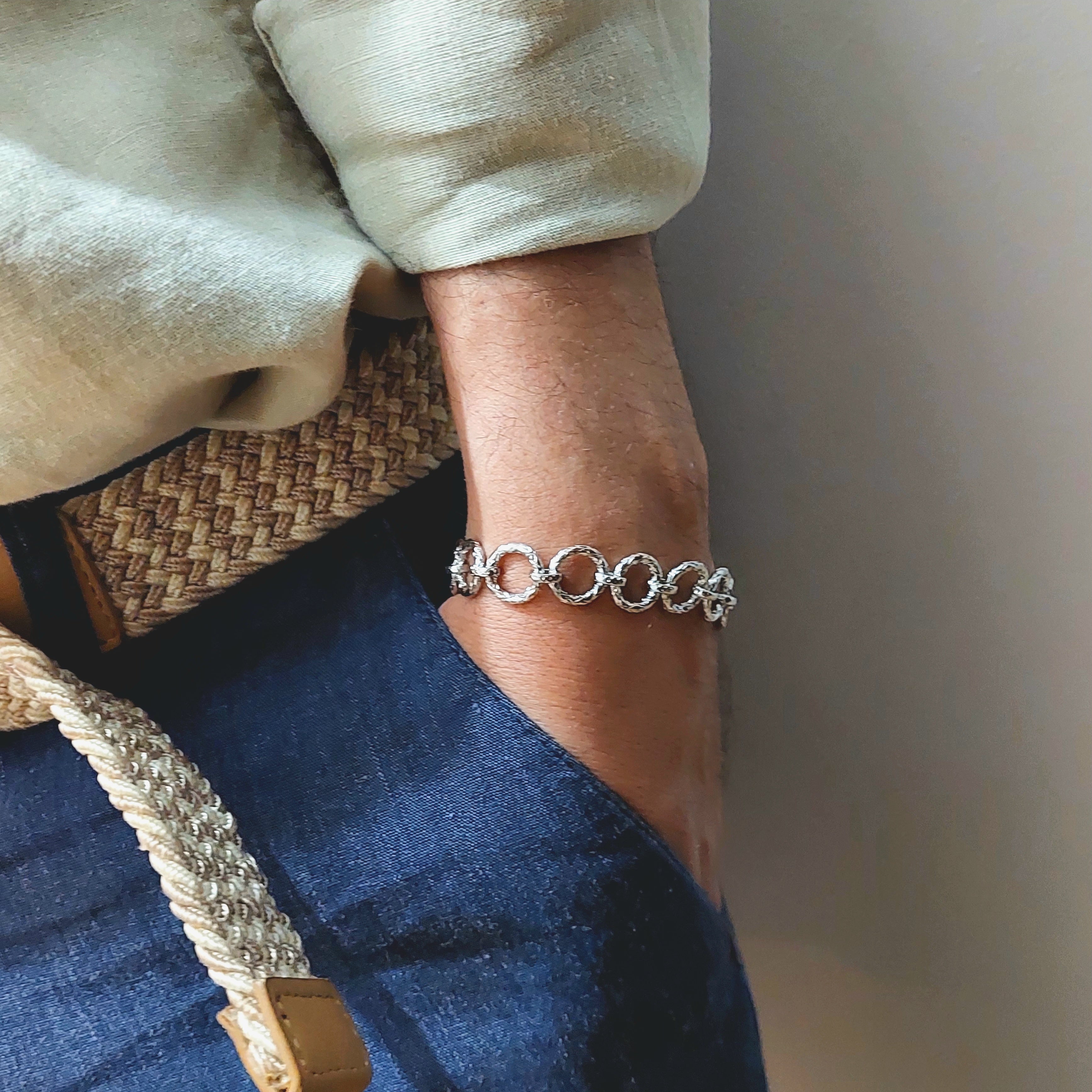Circle Link Bracelet