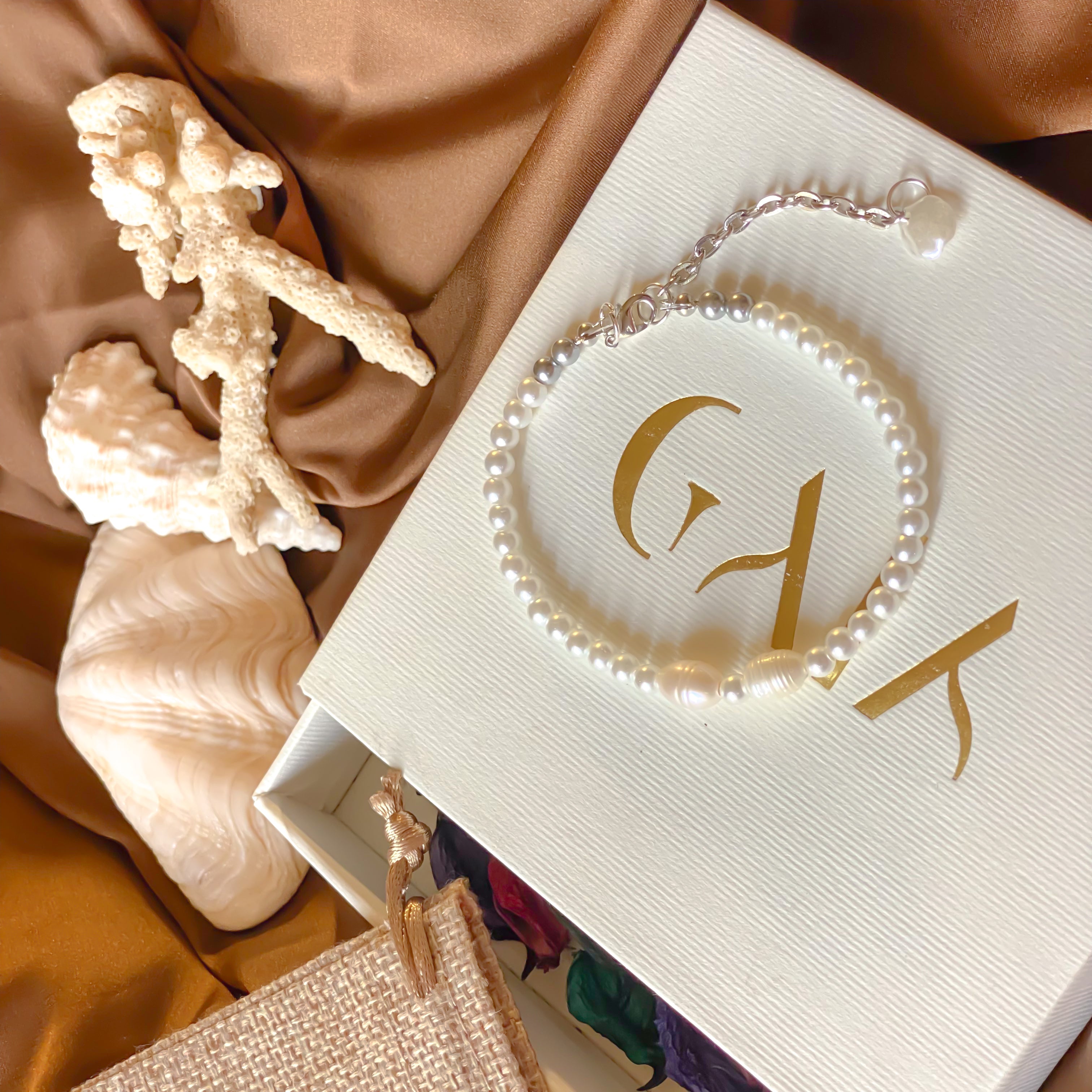 White Pearl Bracelet - GAIA Global