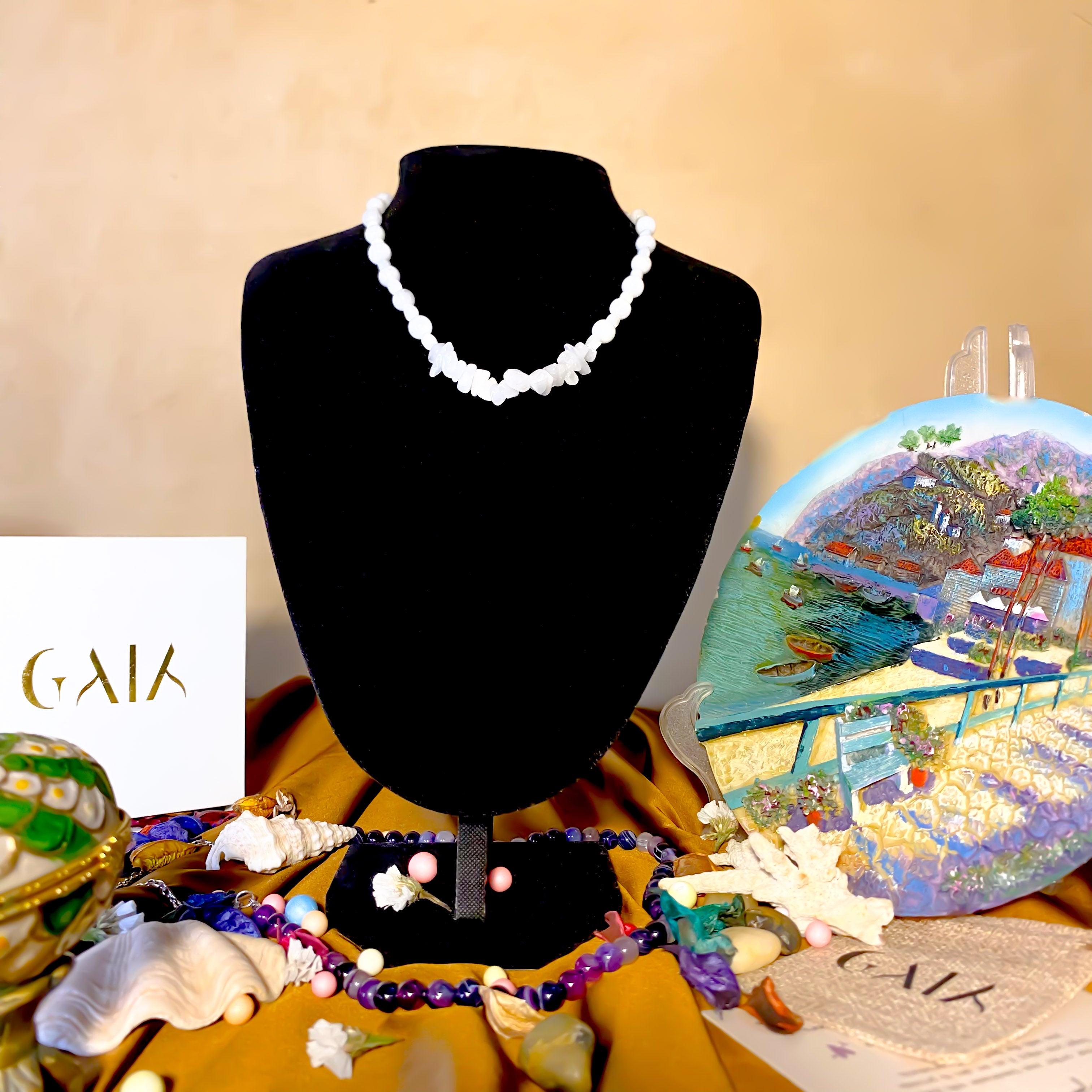 White Tridacna Necklace - GAIA Global