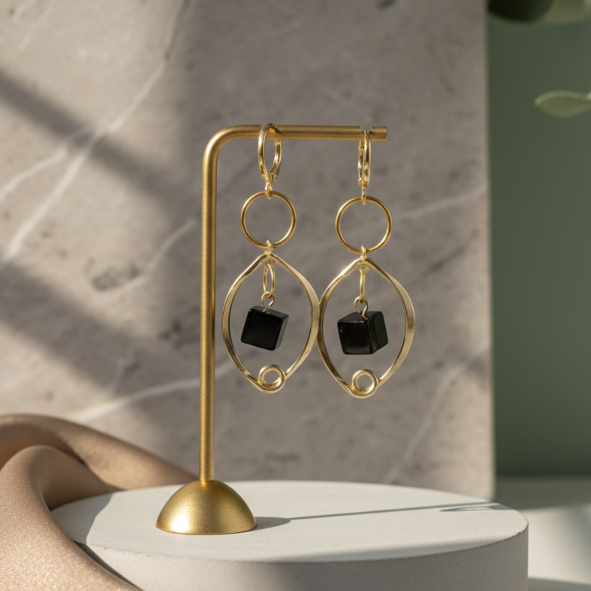 Geometric Gaia Earing