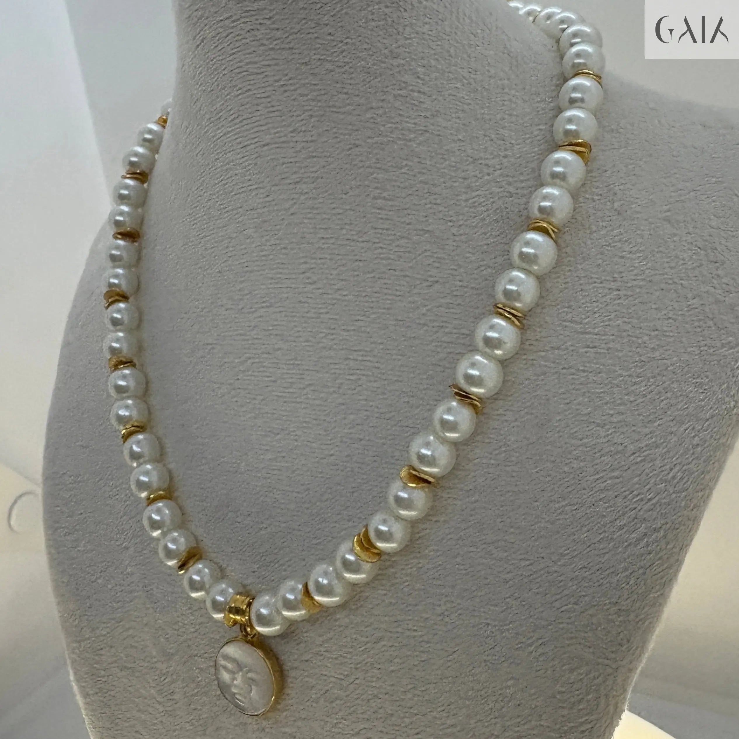 Glass Pearl Necklace - GAIA - Jewellery Store