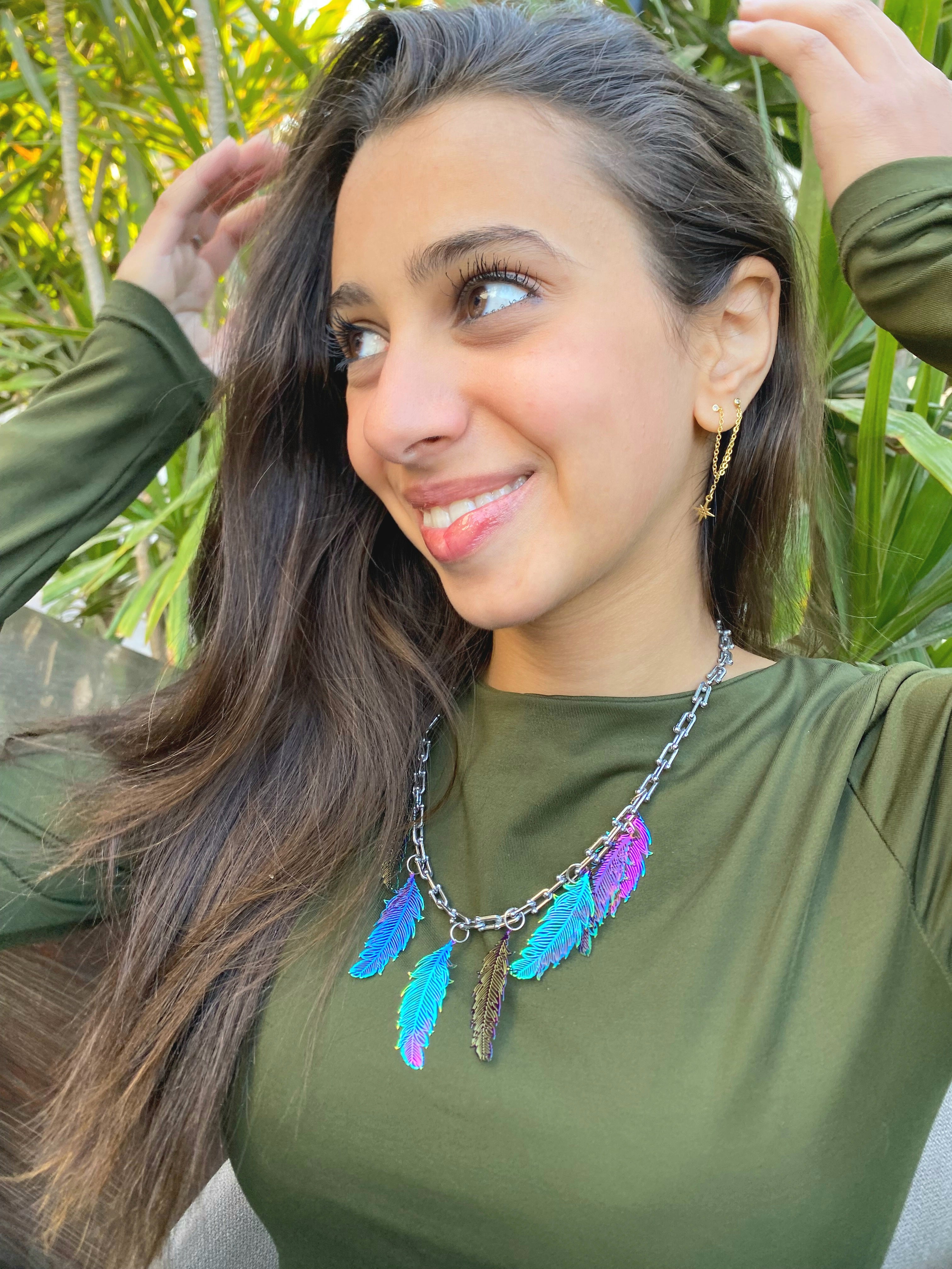 Feathers Necklace