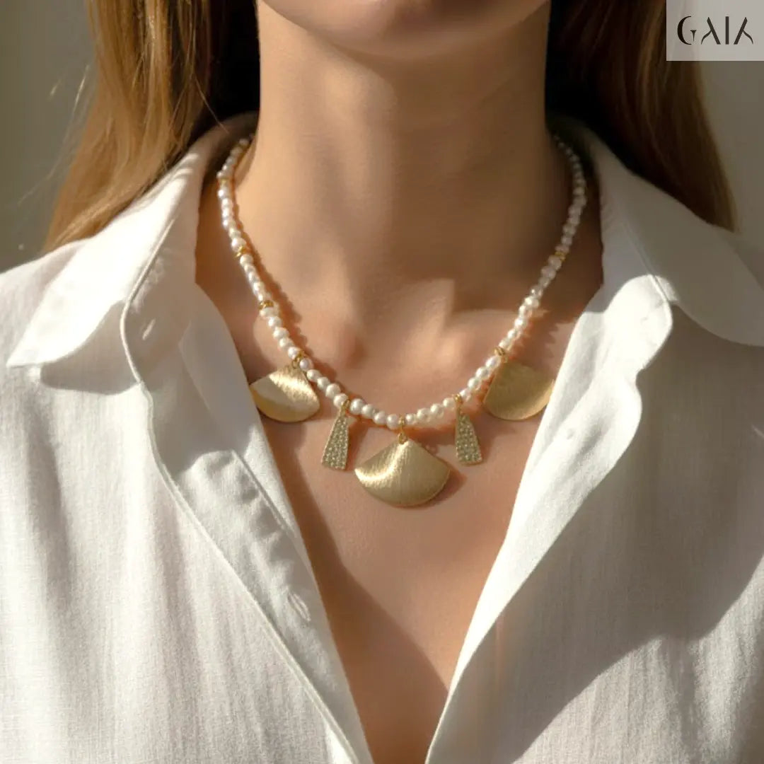Petal Pearls Necklace - GAIA - Jewellery Store