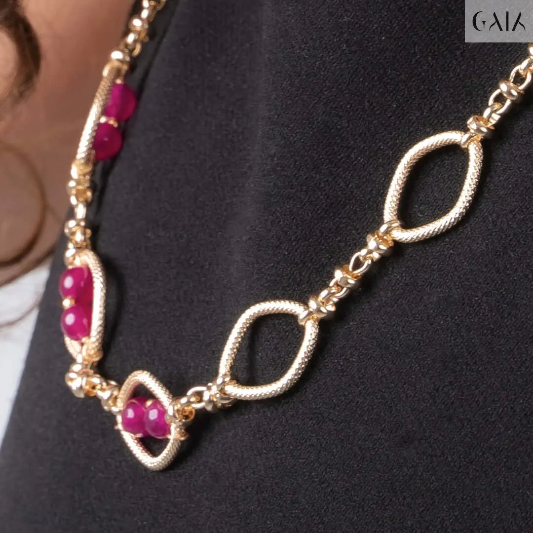 Red Golden Necklace - GAIA - Jewellery Store