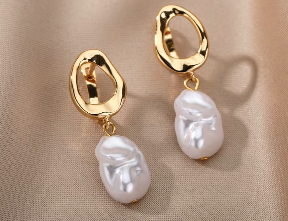 18k Gold-Plated Teardrop pearl earrings