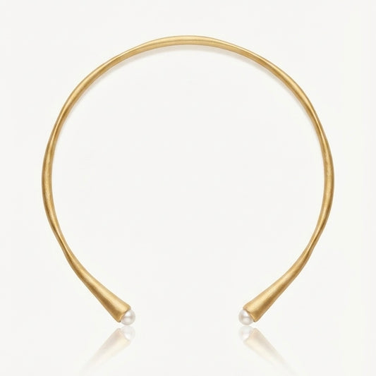 Aurelia Arc Necklace