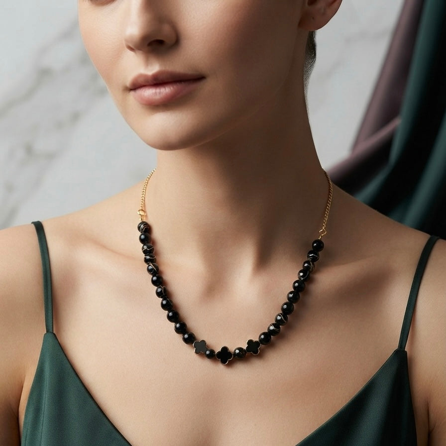 Solstice Frame Necklace