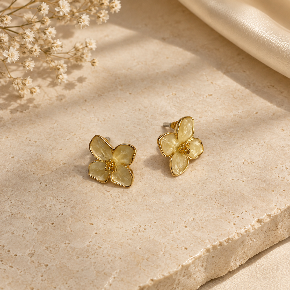 Aethel Bloom Earring