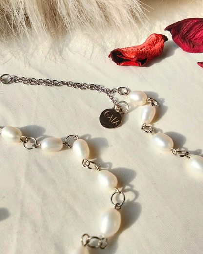 قلادة من اللؤلؤ الطبيعي 